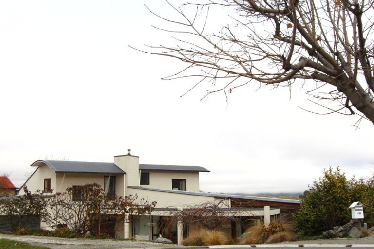 Photo of property in 16 Shaw Street, Arrowtown, 9302