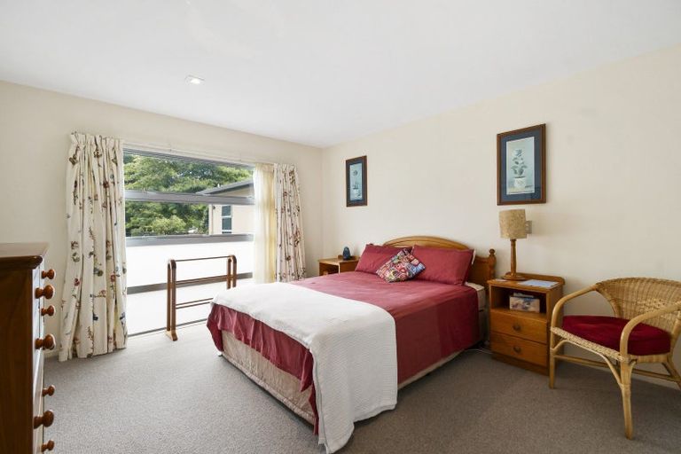 Photo of property in 14 Branksome Place, Aokautere, Palmerston North, 4471