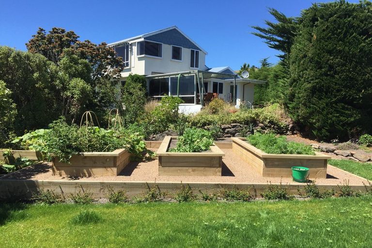 Photo of property in 10 Belleview Terrace, Mount Pleasant, Christchurch, 8081