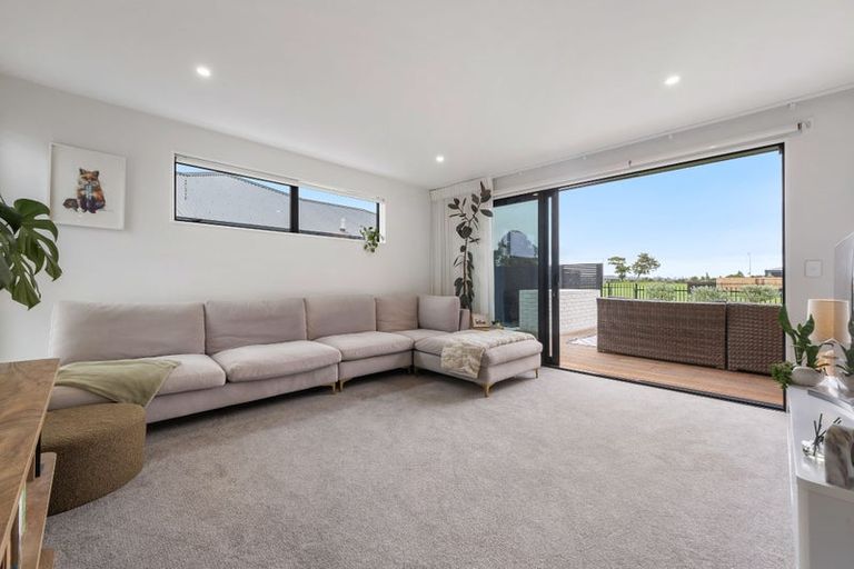 Photo of property in 24 Lambies Street, Marshland, Christchurch, 8083