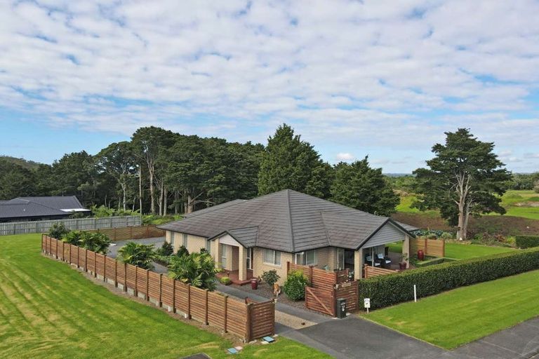 Photo of property in 17 Astrid Drive, Kerikeri, 0230