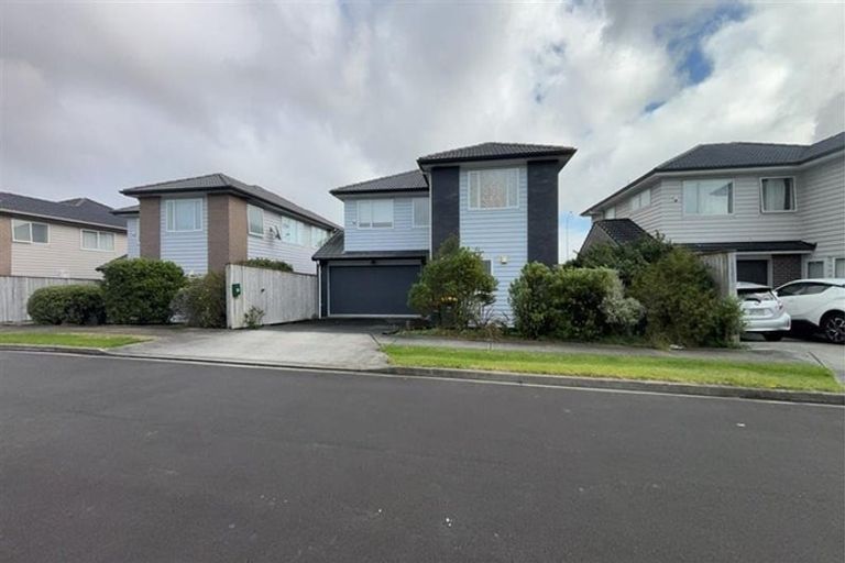 Photo of property in 22 Pikao Place, East Tamaki, Auckland, 2016