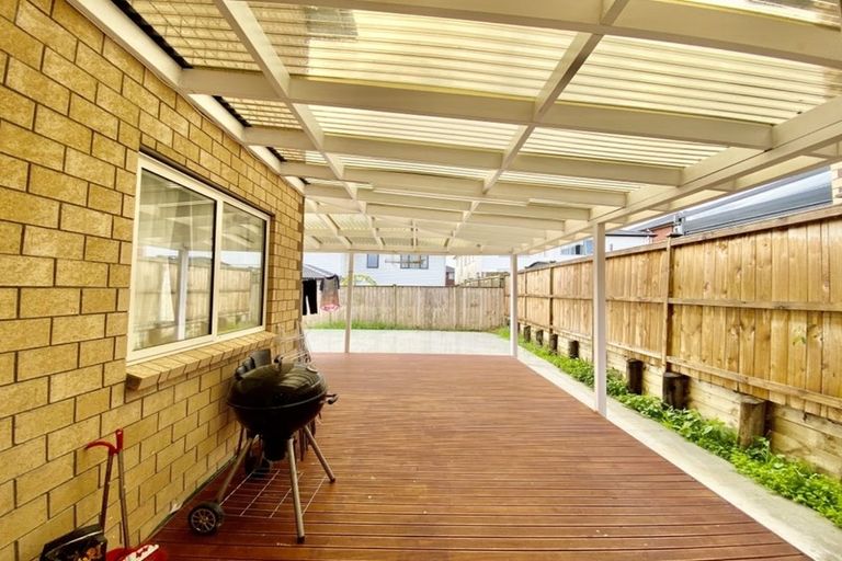 Photo of property in 40 Tinaku Road, Flat Bush, Auckland, 2019