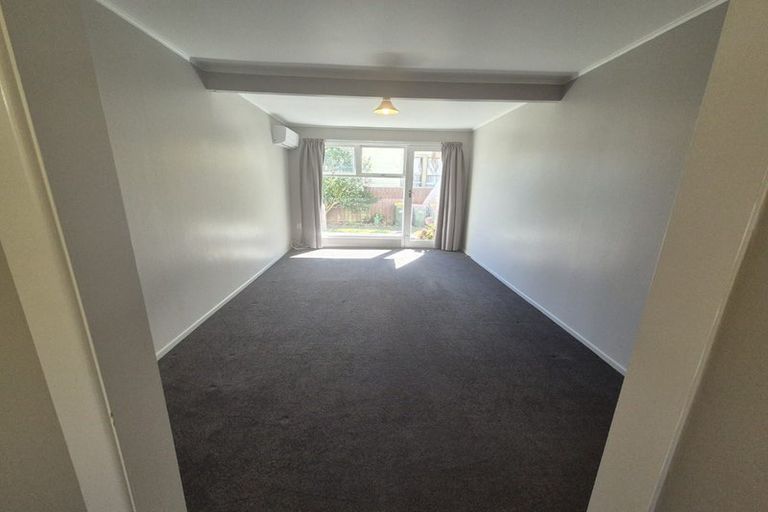 Photo of property in 4/10 Trevethick Grove, Woburn, Lower Hutt, 5010