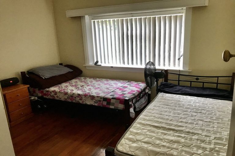 Photo of property in 324 Mount Albert Road, Mount Roskill, Auckland, 1041