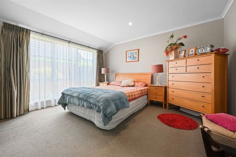 Photo of property in 12 Rosewood Court, Huntington, Hamilton, 3210