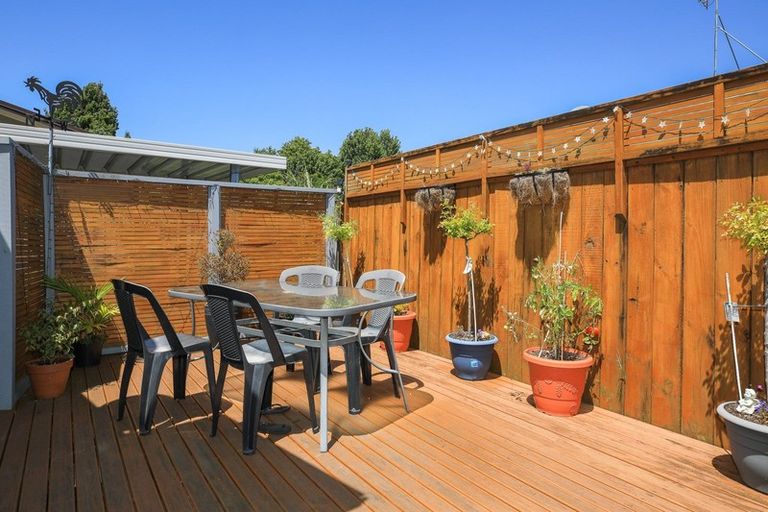 Photo of property in 53 Crawshaw Drive, Nawton, Hamilton, 3200