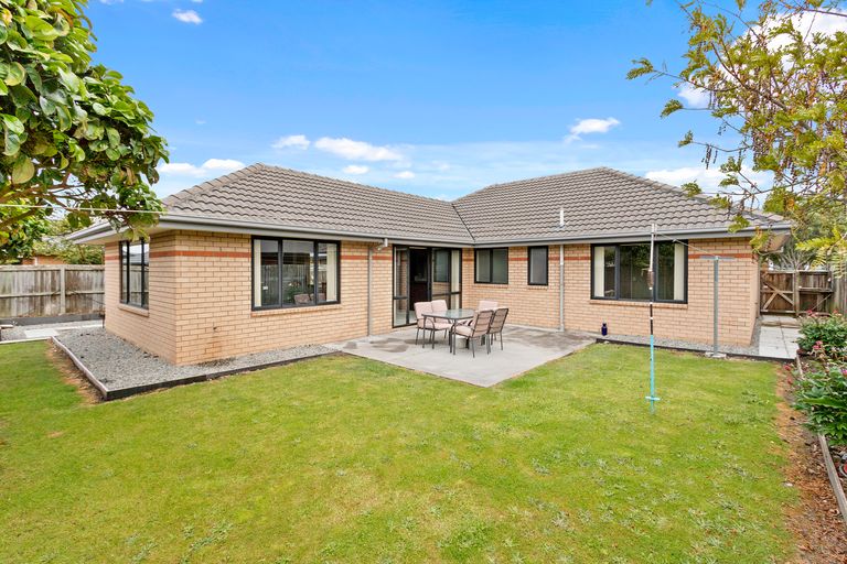 Photo of property in 4 Kaniere Avenue, Hei Hei, Christchurch, 8042