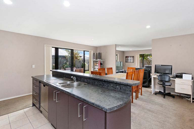 Photo of property in 4 Kaniere Avenue, Hei Hei, Christchurch, 8042