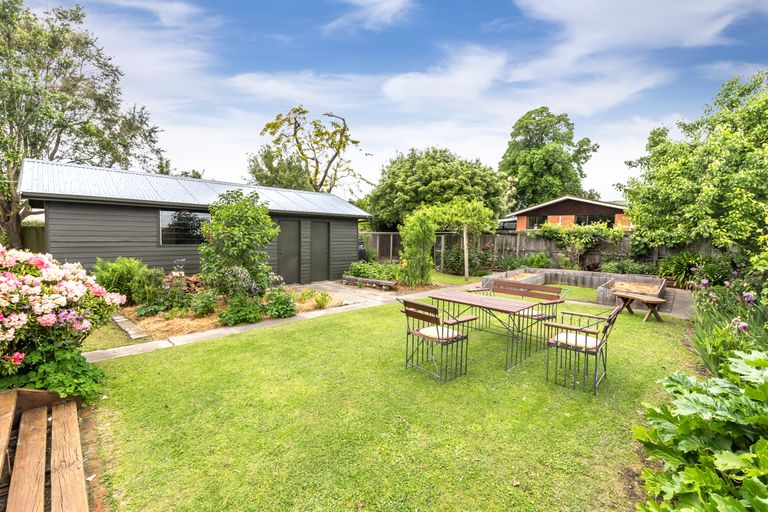 Photo of property in 116 Riverlaw Terrace, Saint Martins, Christchurch, 8022