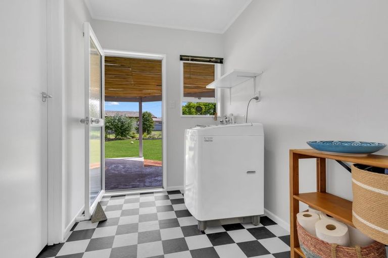 Photo of property in 13 Mangarau Crescent, Havelock North, 4130