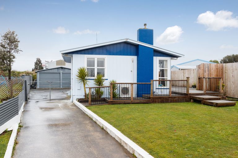Photo of property in 41 Seaforth Avenue, Milson, Palmerston North, 4414
