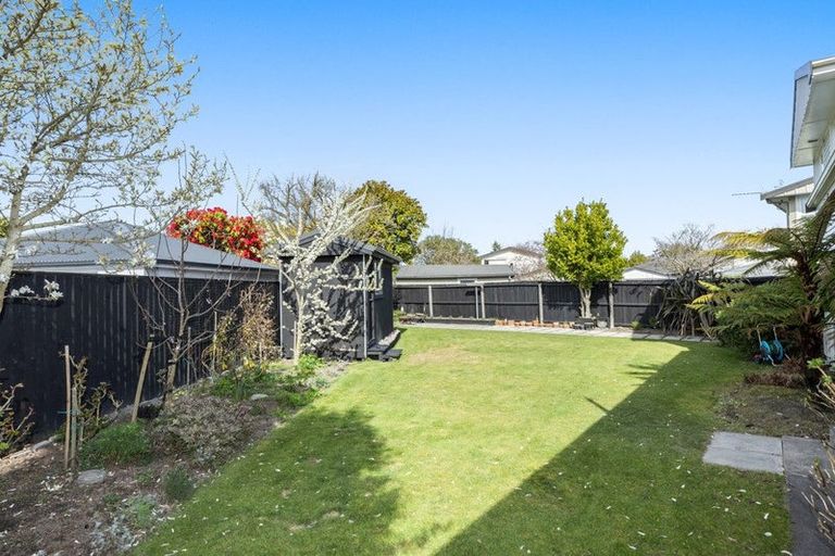Photo of property in 24 Deepdale Street, Burnside, Christchurch, 8053