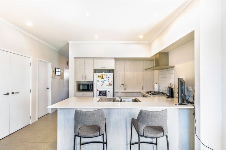 Photo of property in 5 Pukewhero Rise, Westgate, Auckland, 0614