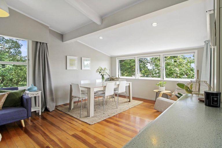 Photo of property in 2 Glen Lynne Avenue, Queenwood, Hamilton, 3210