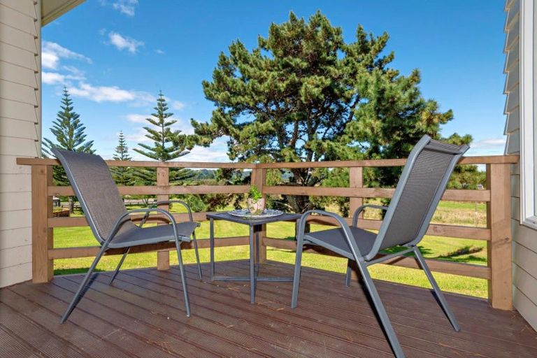 Photo of property in 19 Island View Heights, Coastlands, Whakatane, 3120