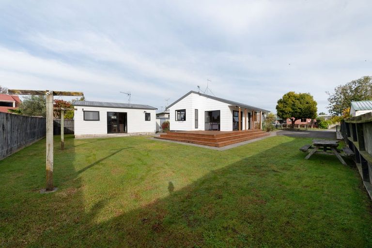 Photo of property in 3 Bartholomew Drive, Nawton, Hamilton, 3200