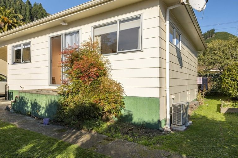 Photo of property in 10 Hillside Lane, The Brook, Nelson, 7010