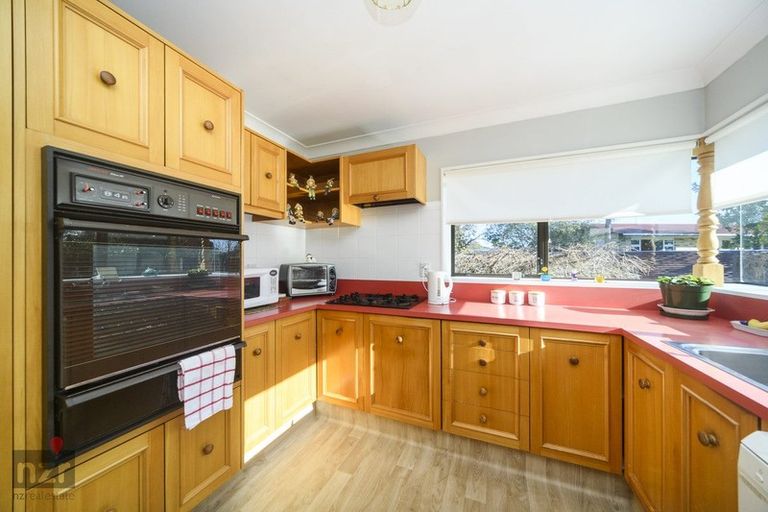 Photo of property in 1 Astrid Court, Awapuni, Palmerston North, 4412