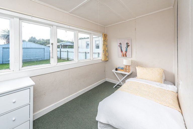 Photo of property in 42 Bignell Street, Gonville, Whanganui, 4501