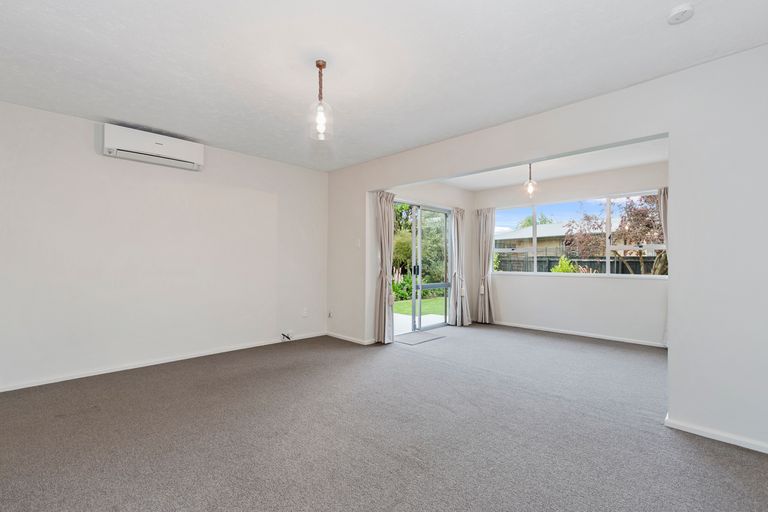 Photo of property in 185 Westminster Street, Mairehau, Christchurch, 8013
