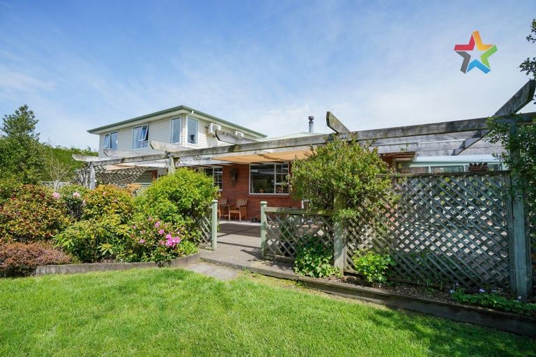 Photo of property in 73 Black Road, Otatara, Invercargill, 9879