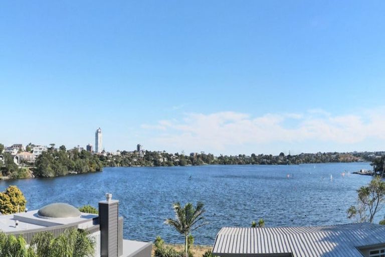 Photo of property in 3 Eric Price Avenue, Takapuna, Auckland, 0620