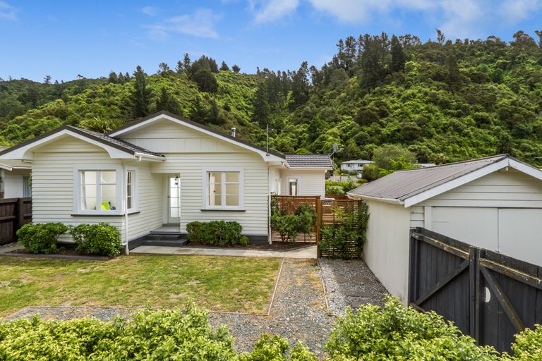 Photo of property in 1/1 Hinau Street, The Brook, Nelson, 7010