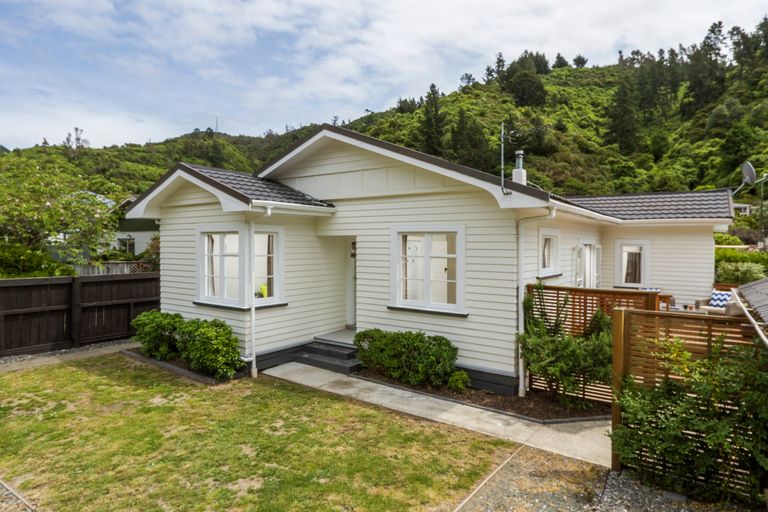 Photo of property in 1/1 Hinau Street, The Brook, Nelson, 7010
