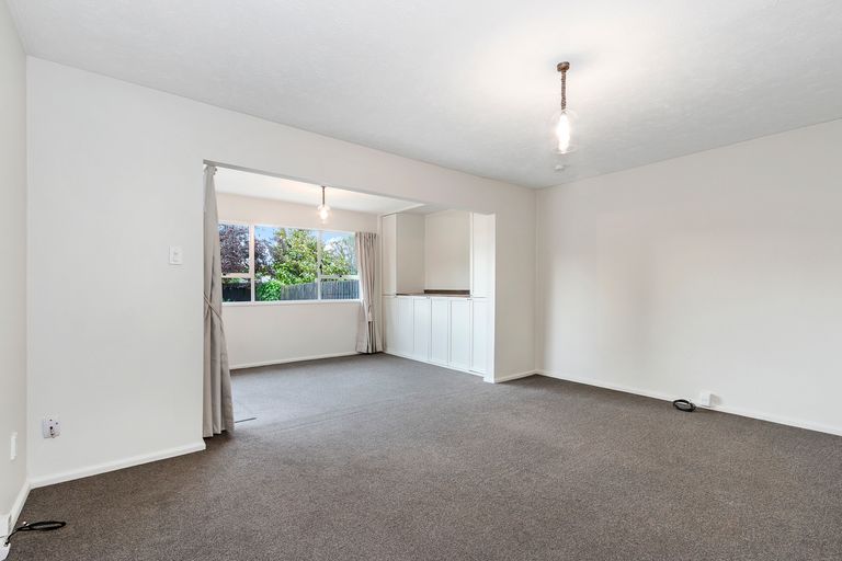 Photo of property in 185 Westminster Street, Mairehau, Christchurch, 8013