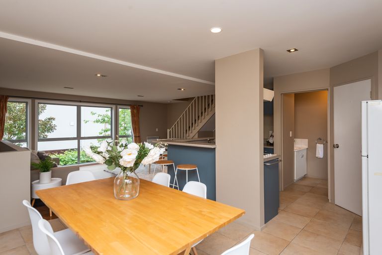 Photo of property in 4/86 Springfield Road, St Albans, Christchurch, 8014