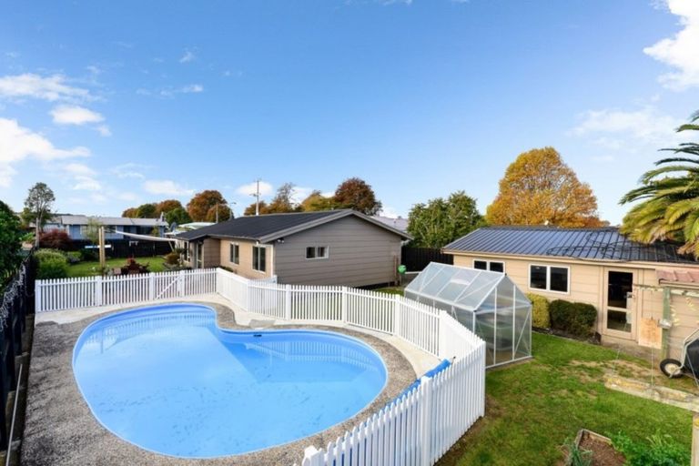 Photo of property in 32 Browning Street, Leamington, Cambridge, 3432