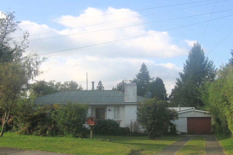 Photo of property in 5 Horoeka Street, Springfield, Rotorua, 3015