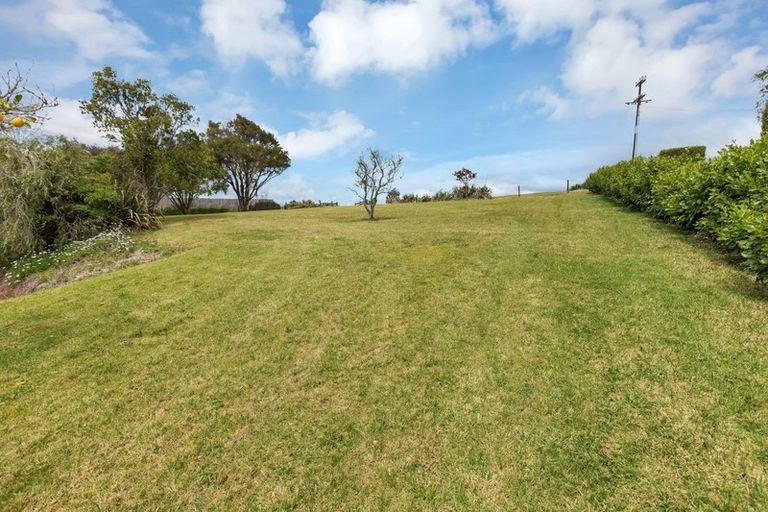 Photo of property in 400 Apotu Road, Kauri, Kamo, 0185