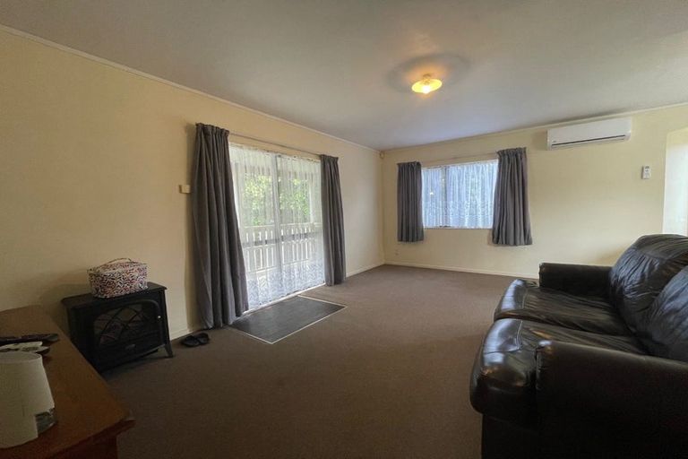 Photo of property in 37 Rimu Road, Manurewa, Auckland, 2102