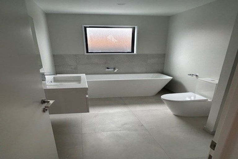 Photo of property in 32 Flaxmill Road, Casebrook, Christchurch, 8051