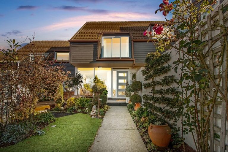 Photo of property in 3/2 Cross Street, Marchwiel, Timaru, 7910