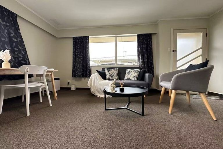 Photo of property in 5 Ada Street, Hokowhitu, Palmerston North, 4410