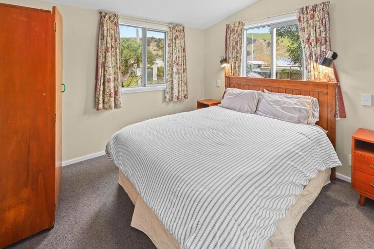 Photo of property in 5 Powis Street, Domett, 7383