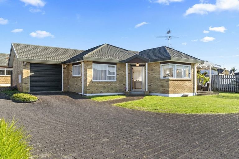 Photo of property in 51a O'connor Drive, Pukekohe, 2120