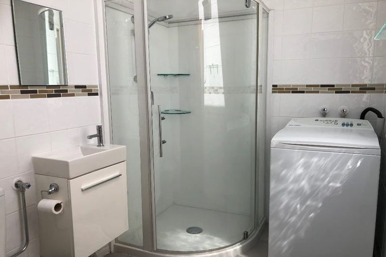 Photo of property in 7/41 Cuba Street, Petone, Lower Hutt, 5012