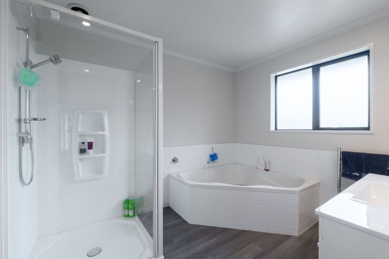 Photo of property in 33 Marama Avenue South, Otatara, Invercargill, 9879