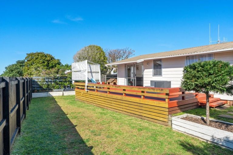 Photo of property in 200 Dickson Road, Papamoa Beach, Papamoa, 3118