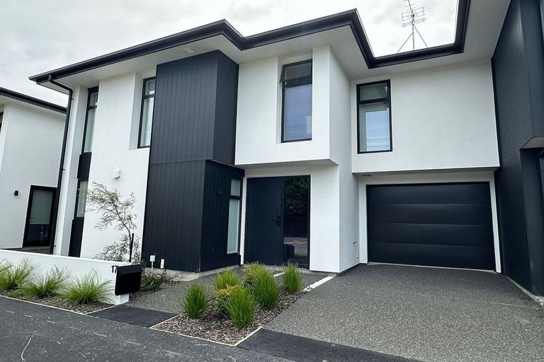 Photo of property in 17 Kinloch Street, St Albans, Christchurch, 8014