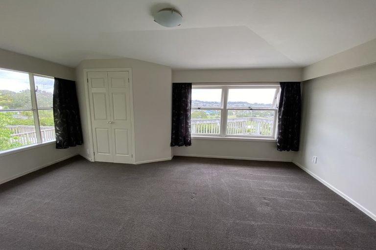 Photo of property in 43 Melandra Road, Stanmore Bay, Whangaparaoa, 0932