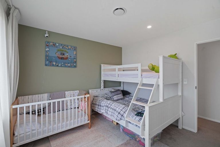 Photo of property in 19 Cressy Place, Darfield, 7510