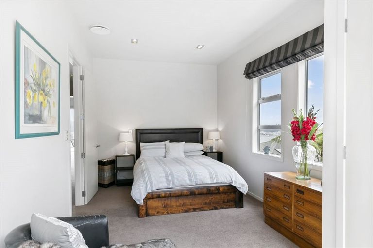 Photo of property in 99 Jubilee Road, Khandallah, Wellington, 6035