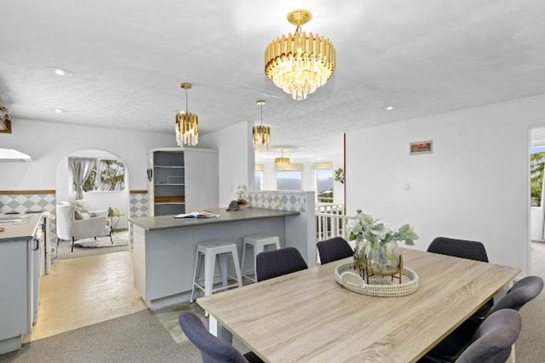 Photo of property in 2/259 Major Drive, Kelson, Lower Hutt, 5010