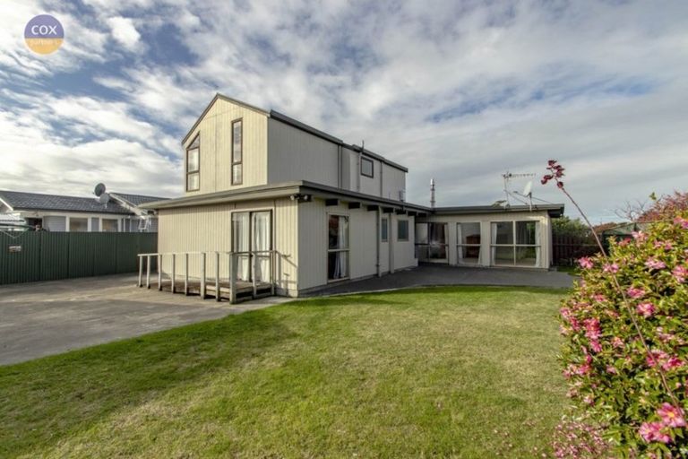 Photo of property in 21 Norwich Crescent, Tamatea, Napier, 4112