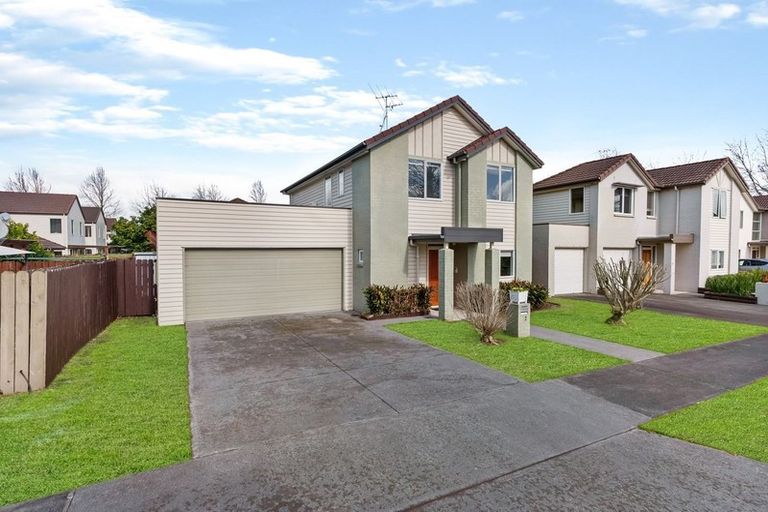 Photo of property in 2 Calumet Way, Takanini, 2112